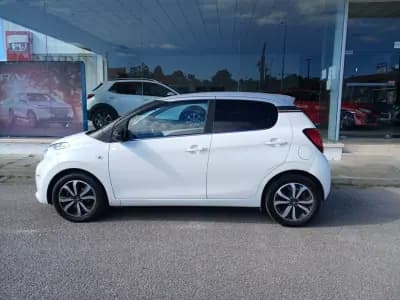 Sell Citroën C1 2018 - 8960 EUR, 70600 km - AUTO.MOTO.pt