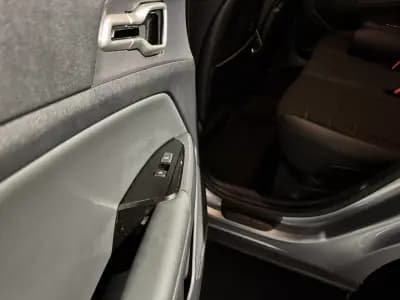 Vendo Kia Sportage 2025 - 41000 EUR, 4834 km - AUTO.MOTO.pt