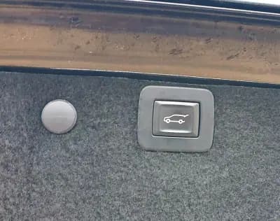 Sell Opel Insignia Sports Tourer 2011 - 6990 EUR, 277793 km - AUTO.MOTO.pt