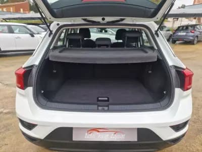Vendo Volkswagen T-Roc 2019 - 19999 EUR, 115000 km - AUTO.MOTO.pt