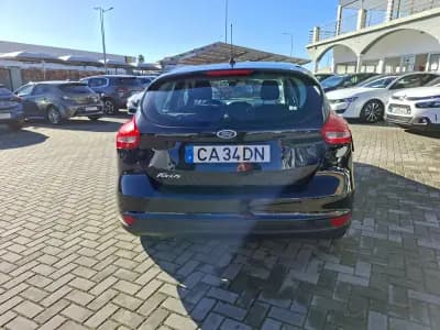 Sell Ford Focus 2018 - 9850 EUR, 109500 km - AUTO.MOTO.pt