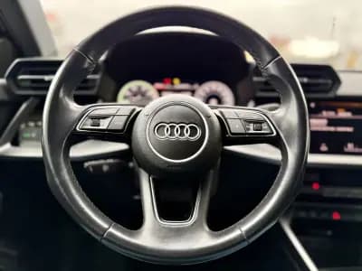 Vendo Audi A3 Sportback 2021 - 23950 EUR, 89000 km - AUTO.MOTO.pt