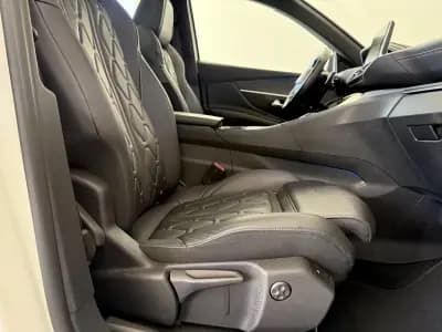 Sell Peugeot 3008 2018 - 20000 EUR, 163500 km - AUTO.MOTO.pt