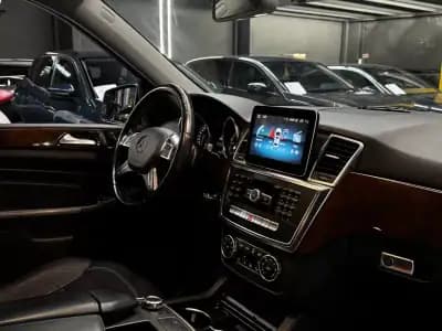 Vendo Mercedes-Benz ML 250 2015 - 27490 EUR, 135500 km - AUTO.MOTO.pt