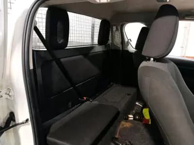 Vendo Toyota Hilux 2019 - 23900 EUR, 223497 km - AUTO.MOTO.pt