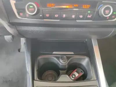 Sell BMW 116 2013 - 10750 EUR, 215400 km - AUTO.MOTO.pt