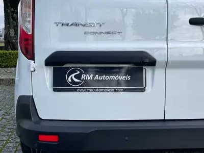 Vendo Ford Transit Connect 2021 - 15450 EUR, 114000 km - AUTO.MOTO.pt