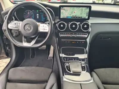 Vendo Mercedes-Benz GLC 300 2021 - 45790 EUR, 94629 km - AUTO.MOTO.pt
