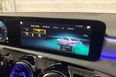 Vendo Mercedes-Benz A 250 Limousine 2022 - 31950 EUR, 32438 km - AUTO.MOTO.pt