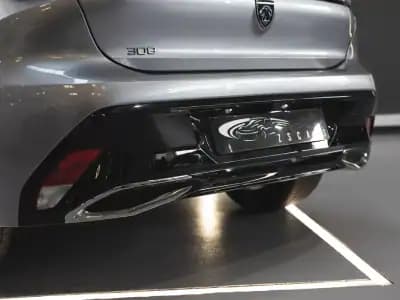 Vendo Peugeot 308 2024 - 26990 EUR, 16000 km - AUTO.MOTO.pt