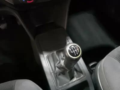 Vendo Volkswagen Polo 2008 - 5900 EUR, 155000 km - AUTO.MOTO.pt