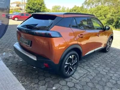 Vendo Peugeot 2008 2022 - 21900 EUR, 97000 km - AUTO.MOTO.pt