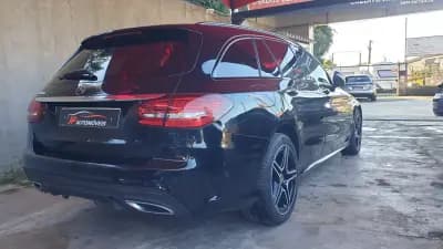 Vendo Mercedes-Benz C 300 2020 - 24999 EUR, 175000 km - AUTO.MOTO.pt