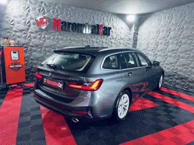 Vendo BMW 330 2020 - 32990 EUR, 101671 km - AUTO.MOTO.pt