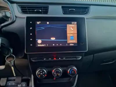 Vendo Renault Express 2021 - 13990 EUR, 121868 km - AUTO.MOTO.pt