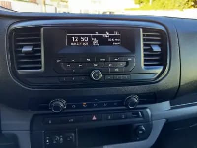 Vendo Citroën Jumpy 2020 - 14990 EUR, 143000 km - AUTO.MOTO.pt