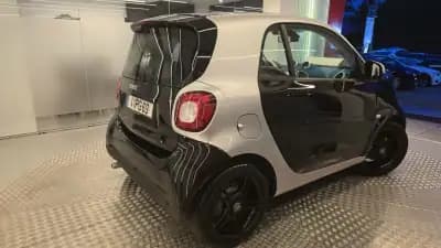 Vendo Smart Fortwo Cabrio 2014 - 8900 EUR, 145888 km - AUTO.MOTO.pt