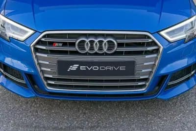 Sell Audi S3 Limousine 2017 - 34990 EUR, 139000 km - AUTO.MOTO.pt