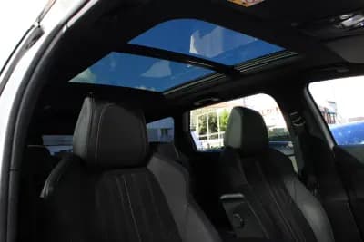 Vendo Peugeot 5008 2021 - 24900 EUR, 163348 km - AUTO.MOTO.pt