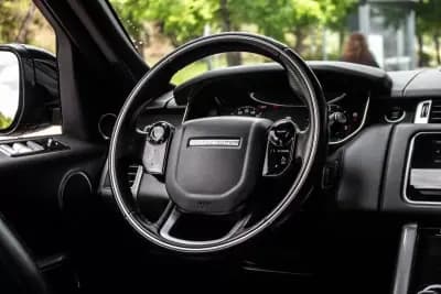 Vendo Land Rover Range Rover Sport 2018 - 41990 EUR, 170206 km - AUTO.MOTO.pt