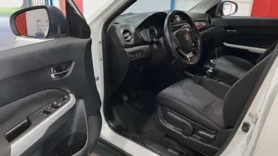 Vendo Suzuki Vitara 2015 - 13990 EUR, 198224 km - AUTO.MOTO.pt