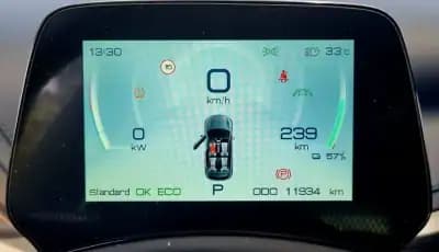 Vendo BYD Atto 3 2023 - 27490 EUR, 11000 km - AUTO.MOTO.pt