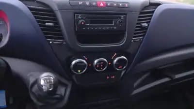 Vendo Iveco Daily 2017 - 22500 EUR, 212340 km - AUTO.MOTO.pt