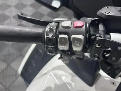 Vendo mota BMW R 12 Base 2015 - 7500 EUR, 97000 km - AUTO.MOTO.pt