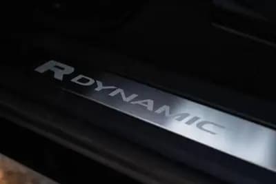 Vendo Land Rover Range Rover Evoque 2020 - 32999 EUR, 93000 km - AUTO.MOTO.pt