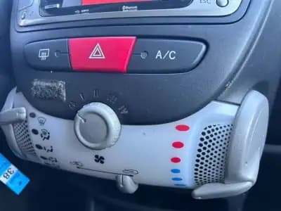 Vendo Toyota Aygo 2014 - 8900 EUR, 134000 km - AUTO.MOTO.pt