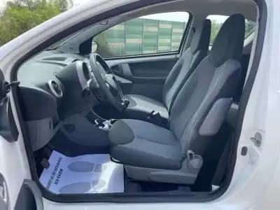 Sell Toyota Aygo X 2008 - 5000 EUR, 170000 km - AUTO.MOTO.pt