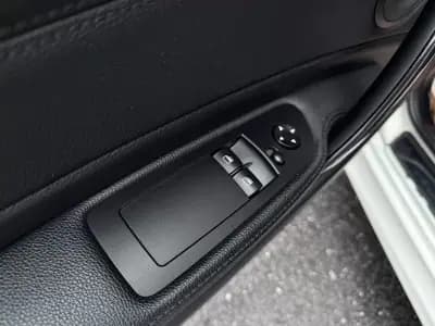 Vendo BMW 120 2009 - 11990 EUR, 389000 km - AUTO.MOTO.pt