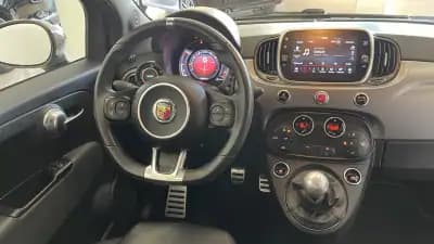 Vendo Abarth 595 2021 - 21990 EUR, 52892 km - AUTO.MOTO.pt