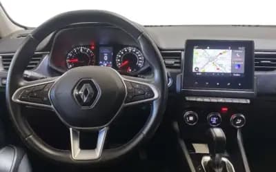 Vendo Renault Arkana 2023 - 27490 EUR, 31092 km - AUTO.MOTO.pt