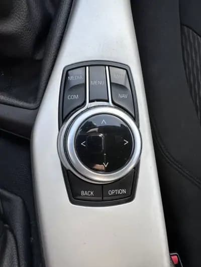 Sell BMW 116 2017 - 14900 EUR, 240000 km - AUTO.MOTO.pt