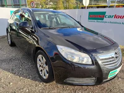 Sell Opel Insignia Sports Tourer 2011 - 7150 EUR, 176528 km - AUTO.MOTO.pt