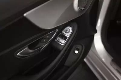 Sell Mercedes-Benz C 220 2016 - 26900 EUR, 178412 km - AUTO.MOTO.pt