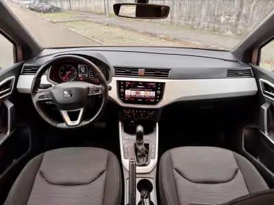 Sell SEAT Arona 2018 - 18500 EUR, 136000 km - AUTO.MOTO.pt