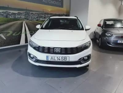 Vendo Fiat Tipo Station Wagon 2021 - 11490 EUR, 139989 km - AUTO.MOTO.pt