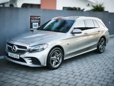 Vendo Mercedes-Benz C 300 2020 - 28950 EUR, 166000 km - AUTO.MOTO.pt