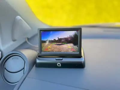 Vendo Toyota Yaris 2011 - 8500 EUR, 150000 km - AUTO.MOTO.pt