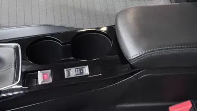 Sell Peugeot 2008 2022 - 16750 EUR, 71000 km - AUTO.MOTO.pt