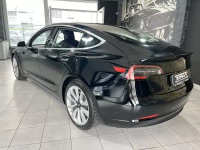Vendo Tesla Model 3 2020 - 29700 EUR, 64646 km - AUTO.MOTO.pt