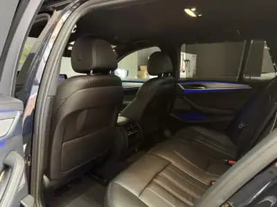 Vendo BMW 520 2019 - 29990 EUR, 168874 km - AUTO.MOTO.pt