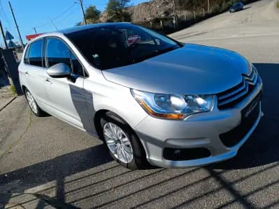 Vendo Citroën C4 2015 - 11500 EUR, 53000 km - AUTO.MOTO.pt