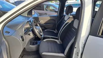 Vendo Dacia Lodgy 2021 - 15900 EUR, 130712 km - AUTO.MOTO.pt