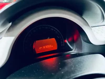 Sell Renault Twingo 2020 - 11990 EUR, 60657 km - AUTO.MOTO.pt