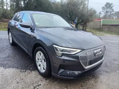 Vendo Audi e-tron 2021 - 22500 EUR, 181400 km - AUTO.MOTO.pt