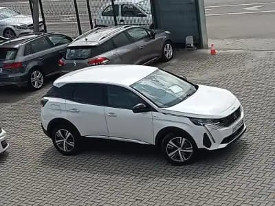 Sell Peugeot 3008 2022 - 39950 EUR, 12000 km - AUTO.MOTO.pt