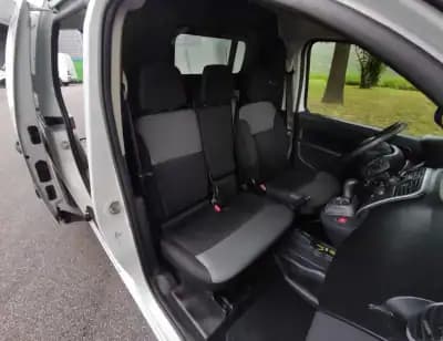 Sell Renault KANGOO 1.5 DCI MAXI BUSINESS 2017 - 9950 EUR, 251230 km - AUTO.MOTO.pt